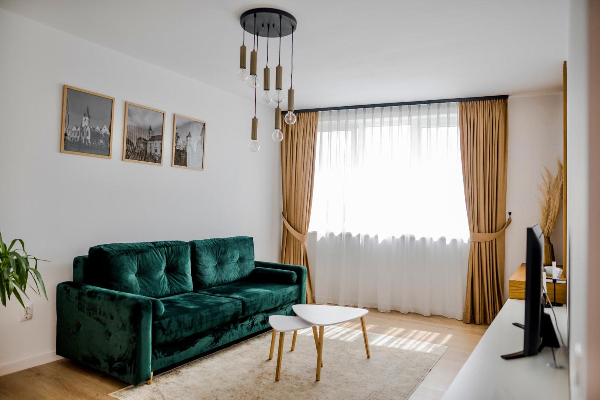 Amazing Mountain View Apartment Sibiu Exterior photo